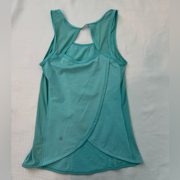 Lululemon Run: Speed Squad Tank - Picture 3 of 8